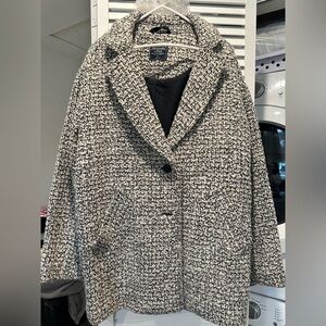 Abercrombie & Fitch Black and White oversized Bouclé Pea Coat